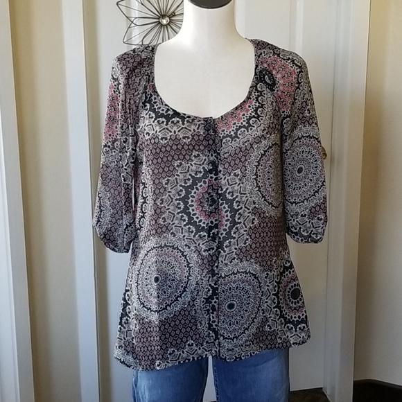 Full Tilt Sheer Net Lace Back Feature Sz S - Picture 1 of 9